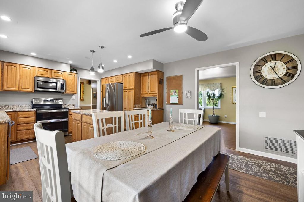 Image 15 of property listing at 8928 SATYR HILL, Parkville, MD 21234