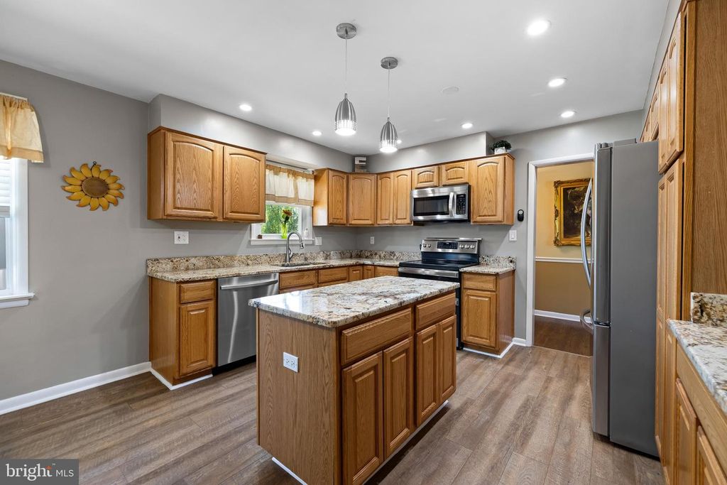 Image 17 of property listing at 8928 SATYR HILL, Parkville, MD 21234