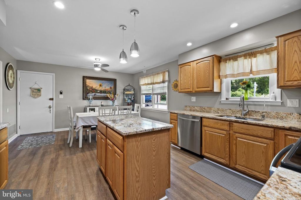 Image 18 of property listing at 8928 SATYR HILL, Parkville, MD 21234