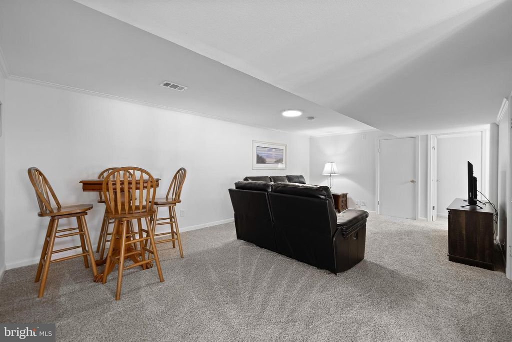 Image 32 of property listing at 8928 SATYR HILL, Parkville, MD 21234