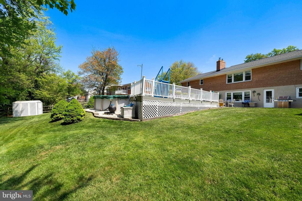 Image 38 of property listing at 8928 SATYR HILL, Parkville, MD 21234