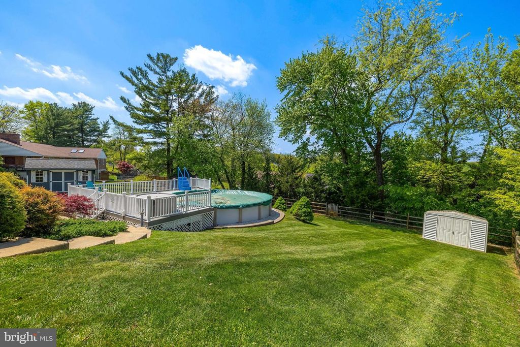 Image 41 of property listing at 8928 SATYR HILL, Parkville, MD 21234