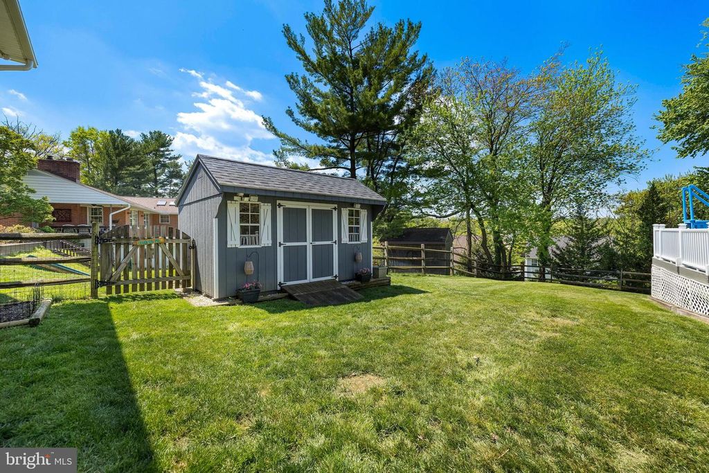 Image 45 of property listing at 8928 SATYR HILL, Parkville, MD 21234