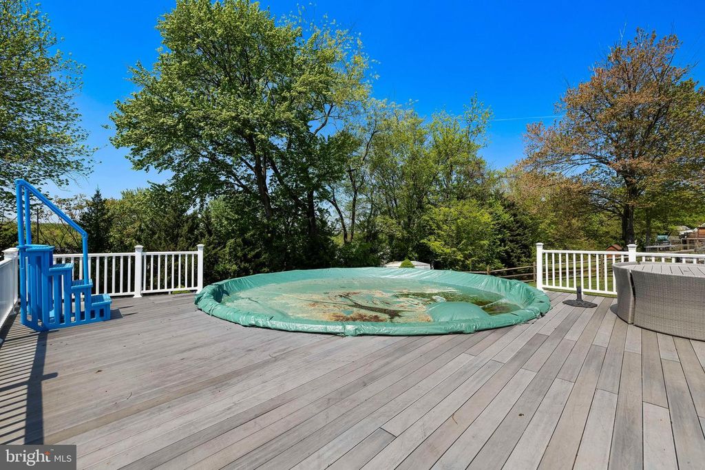 Image 47 of property listing at 8928 SATYR HILL, Parkville, MD 21234