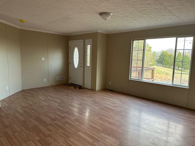 1285 Dyer Road, Evensville, TN 37332