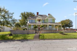 1100 TRAVIS STREET, Wichita Falls, TX 76301