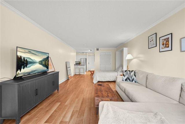 2870 Pharr Court South NW 608, Atlanta, GA 30305