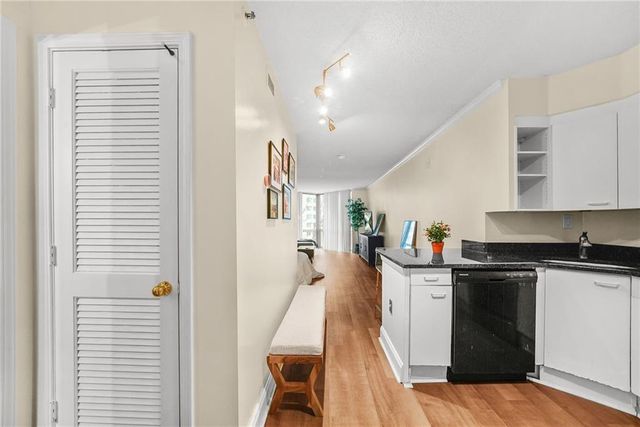 2870 Pharr Court South NW 608, Atlanta, GA 30305