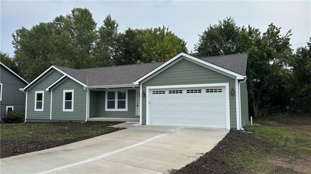 544 W 18th Street, Ottawa, KS 66067