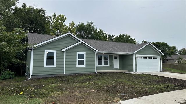 544 W 18th Street, Ottawa, KS 66067