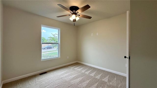 544 W 18th Street, Ottawa, KS 66067