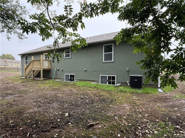 544 W 18th Street, Ottawa, KS 66067