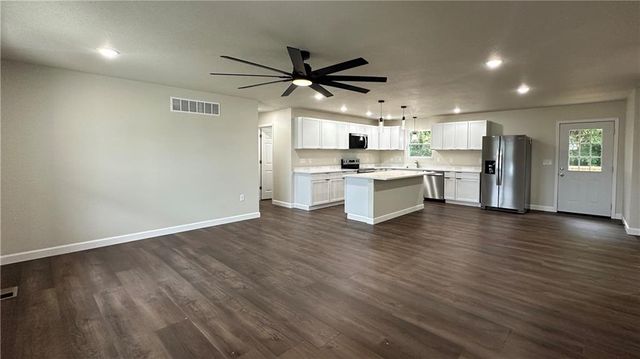 544 W 18th Street, Ottawa, KS 66067