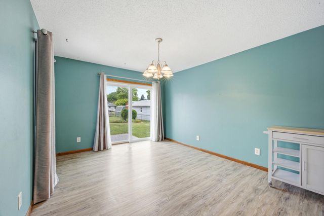903 19th Street N, Moorhead, MN 56560
