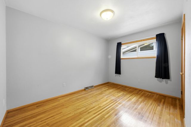 903 19th Street N, Moorhead, MN 56560