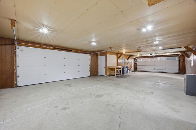 903 19th Street N, Moorhead, MN 56560