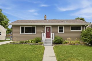 903 19th Street N, Moorhead, MN 56560