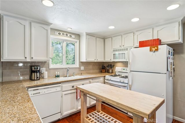 400 N State Highway 173, Lake Arrowhead, CA 92352