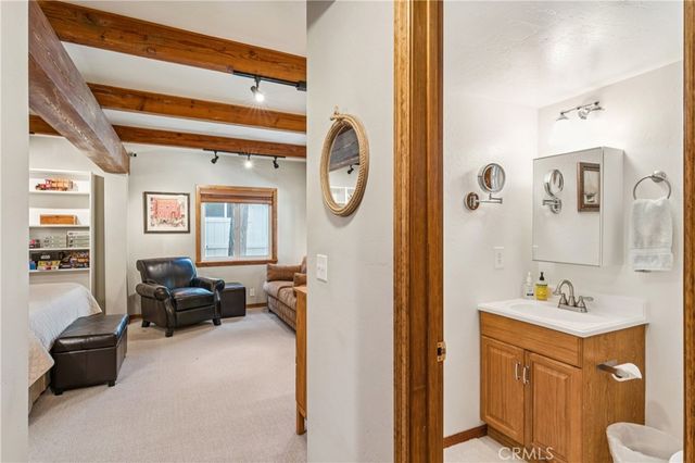 400 N State Highway 173, Lake Arrowhead, CA 92352
