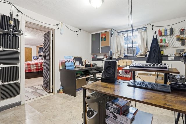 81 Packard Way, Brockton, MA 02301