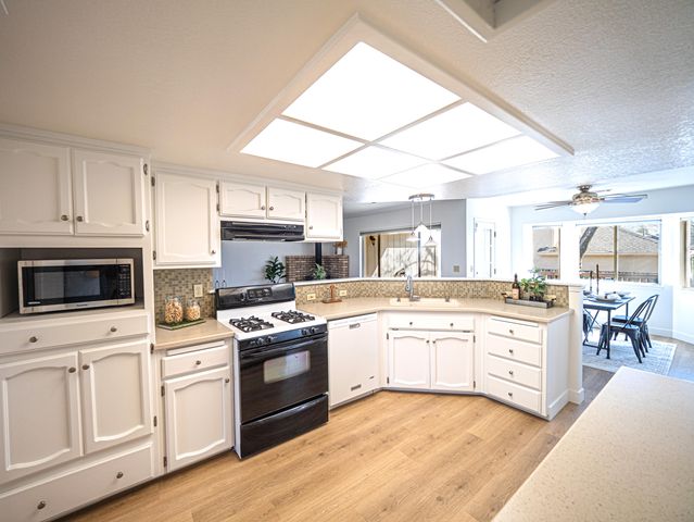 7331 Jonella Way, Redding, CA 96003