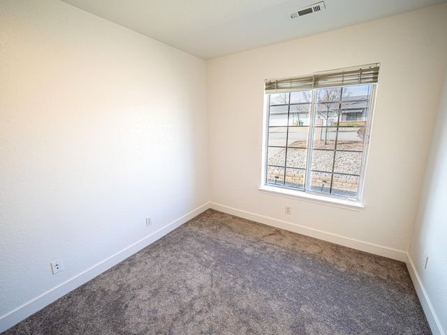 7331 Jonella Way, Redding, CA 96003