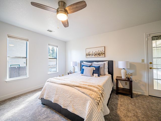 7331 Jonella Way, Redding, CA 96003