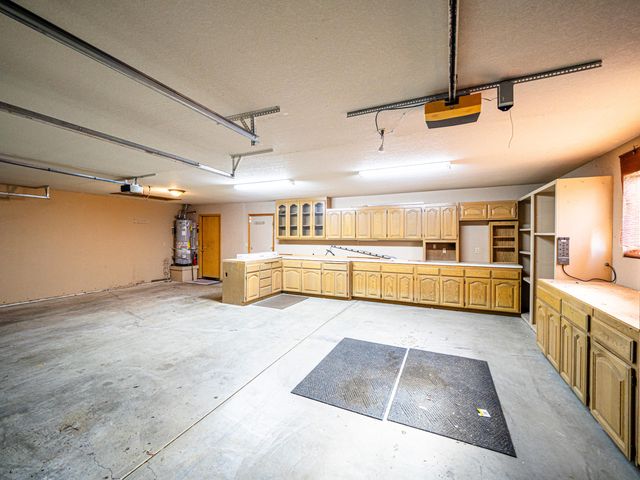 7331 Jonella Way, Redding, CA 96003