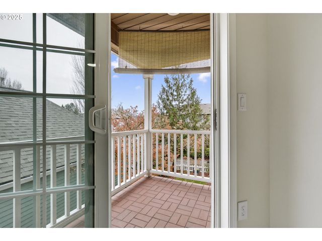 1202 Ne PARKS EDGE Cir, Hillsboro, OR 97124