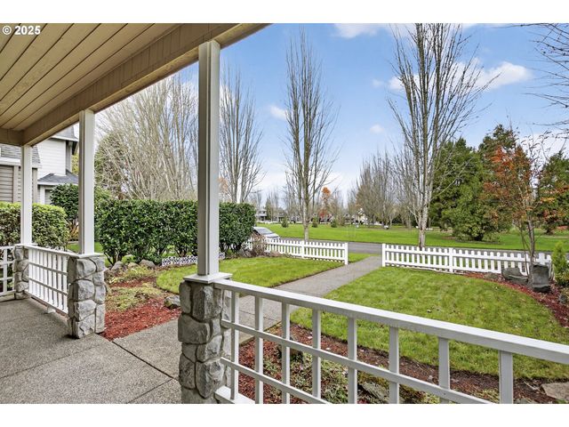 1202 Ne PARKS EDGE Cir, Hillsboro, OR 97124