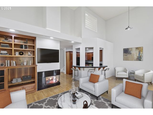 1202 Ne PARKS EDGE Cir, Hillsboro, OR 97124