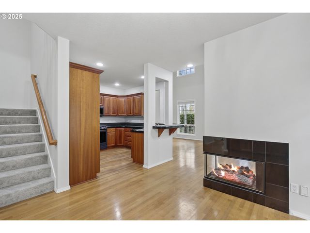 1202 Ne PARKS EDGE Cir, Hillsboro, OR 97124