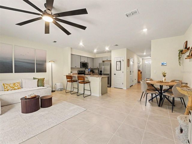 2356 PENGUIN BOULEVARD, Davenport, FL 33837