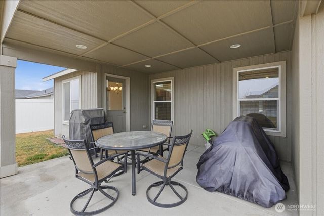 1341 E Landon Street, Moses Lake, WA 98837