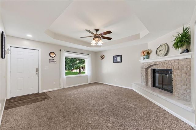 1120 NE Banner Drive, Lee's Summit, MO 64086