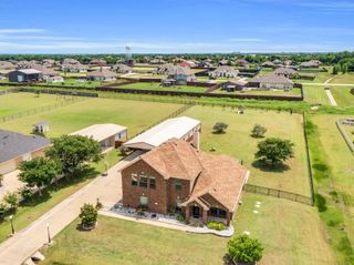 136 Devonshire Drive, Waxahachie, TX 75167