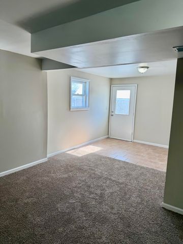 800 SYCAMORE ST, Boonville, MO 65233