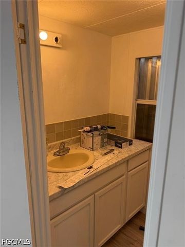 130 Lantern PL, North Fort Myers, FL 33917