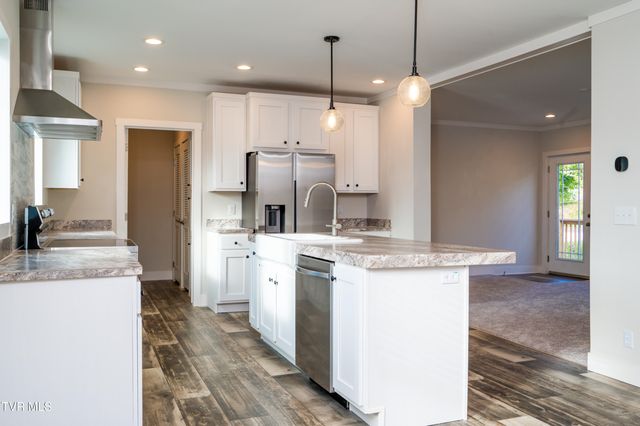 830 Fairview Avenue, Kingsport, TN 37660