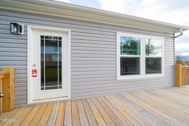 830 Fairview Avenue, Kingsport, TN 37660