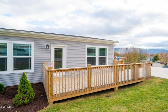 830 Fairview Avenue, Kingsport, TN 37660