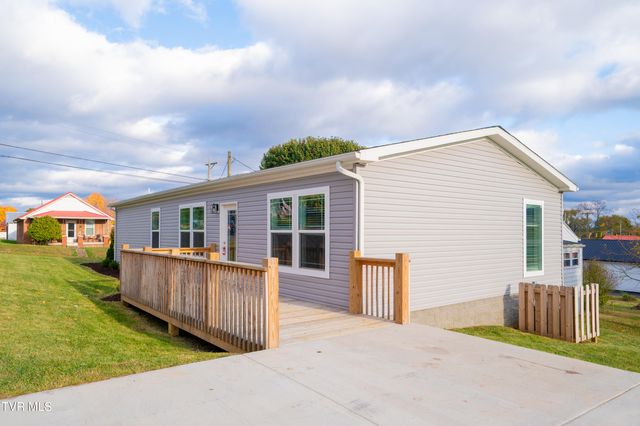 830 Fairview Avenue, Kingsport, TN 37660