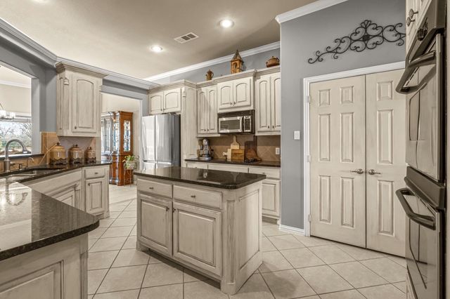 433 Wilderness Trail, Royse City, TX 75189