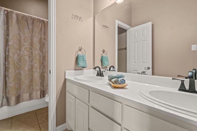 433 Wilderness Trail, Royse City, TX 75189