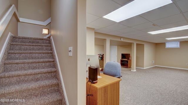 8 Sherman Court, Manalapan, NJ 07726