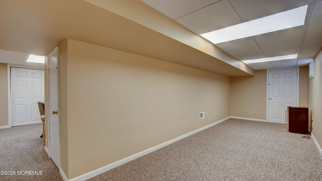 8 Sherman Court, Manalapan, NJ 07726