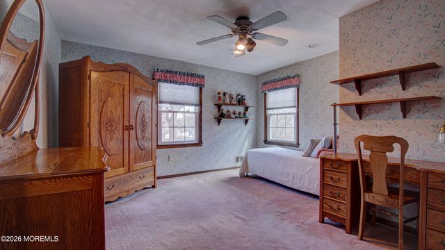 8 Sherman Court, Manalapan, NJ 07726