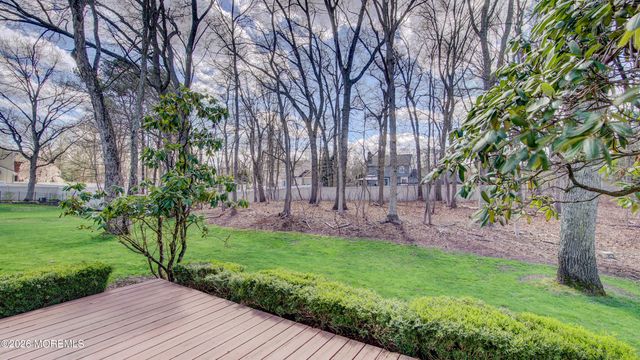 8 Sherman Court, Manalapan, NJ 07726