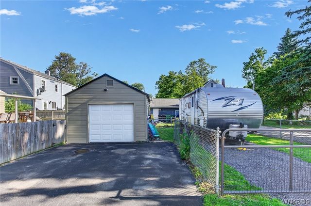 128 84th Street, Niagara Falls, NY 14304