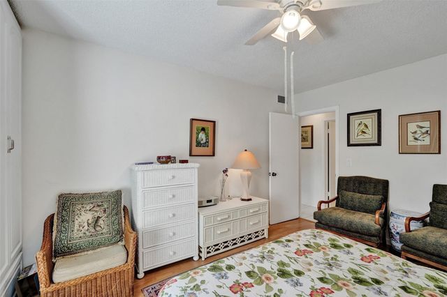 6750 NE 21st Road 123, Fort Lauderdale, FL 33308